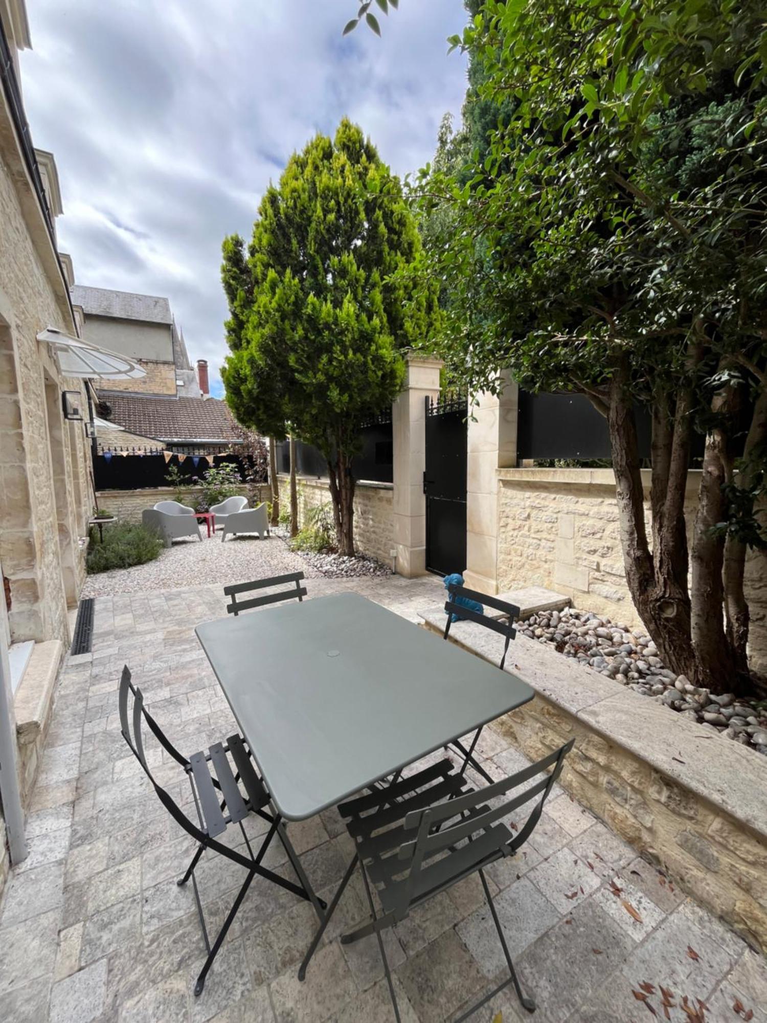 Le Capella, Magnifique Maison Au Calme Avec Garage カーン エクステリア 写真